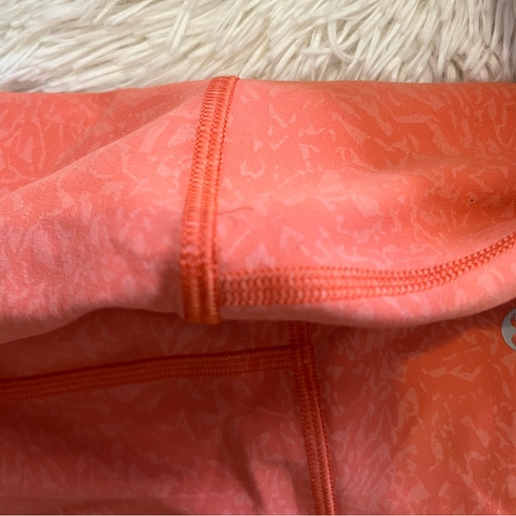 SOLD Lululemon wunder train leggings - Picture 5 of 6